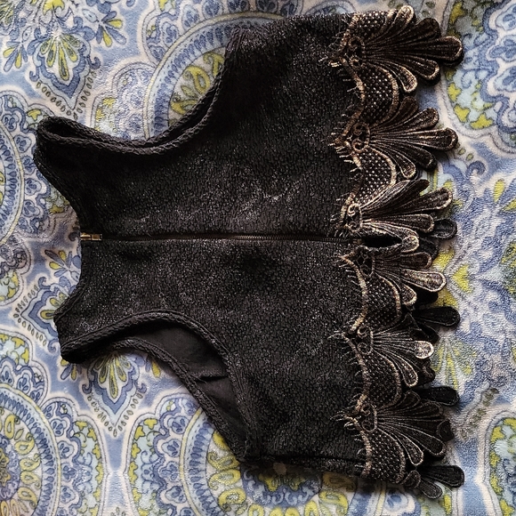 Sexy Crop Top - Picture 3 of 3